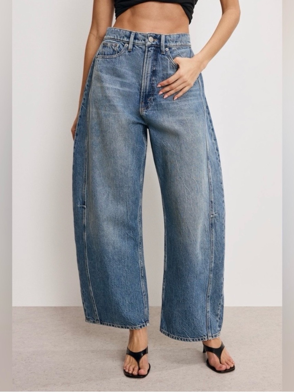 Good American Extreme Barrel jeans
